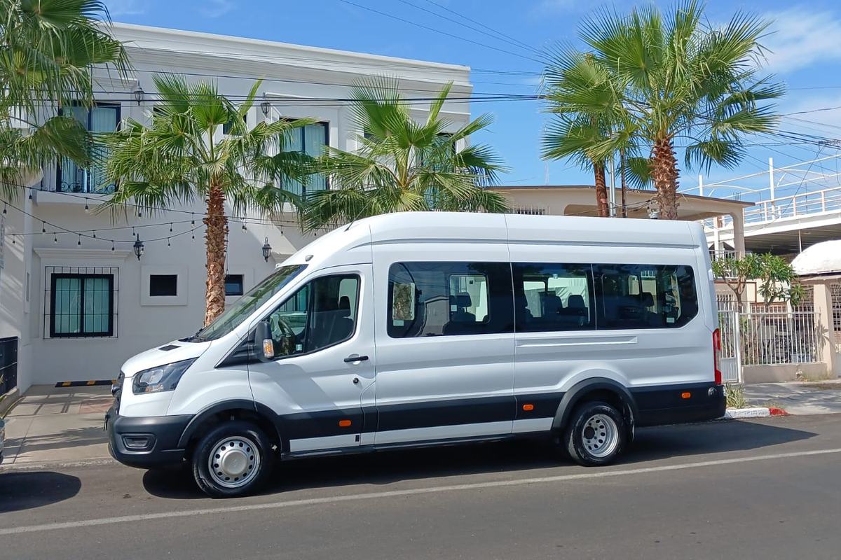 Transporte turístico privado — Pita's Tours (4)